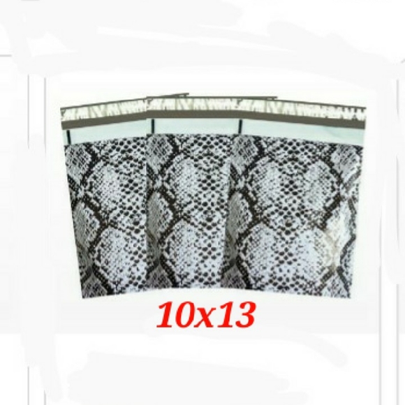 10x13 Snakeskin Mailers. Price is firm! - Picture 12 of 12